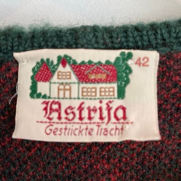 VTG Astrifa Womens Size 42 Wool Embroidered Christmas Cardigan Sweater Red Green - Picture 3 of 14